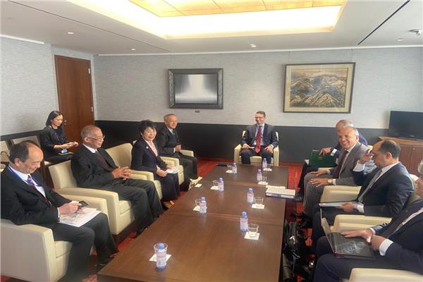 وزير الموارد المائية والرى