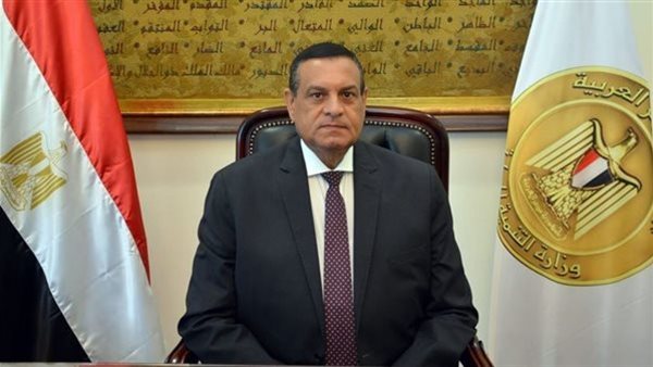 وزير التنمية المحلية