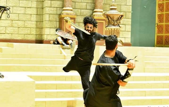 خالد النبوي بالسيف من كواليس وتدريبات فيلم "أهل الكهف"