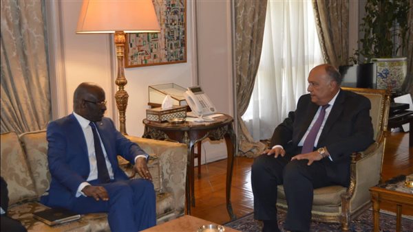 وزير الخارجية،