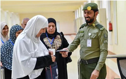 الجوازات السعودية تعلن جاهزيتها لاستقبال ضيوف الرحمن لموسم عمرة 1445هـ