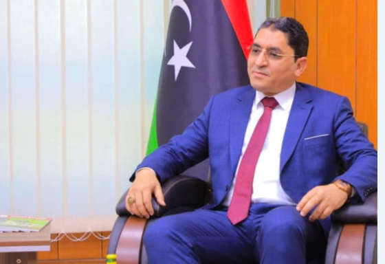 المهندس عبدالله الشارف أرحومة، وزير العمل والتأهيل بالحكومة الليبية،