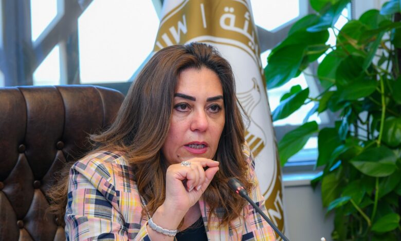 منال عوض