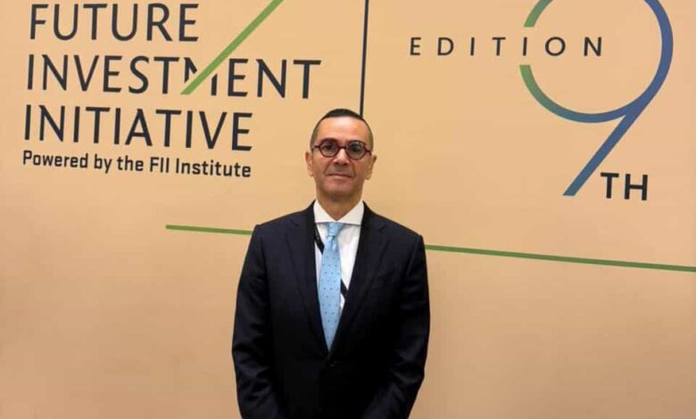 المهندس حسن الخطيب وزير الاستثمار والتجارة الخارجية