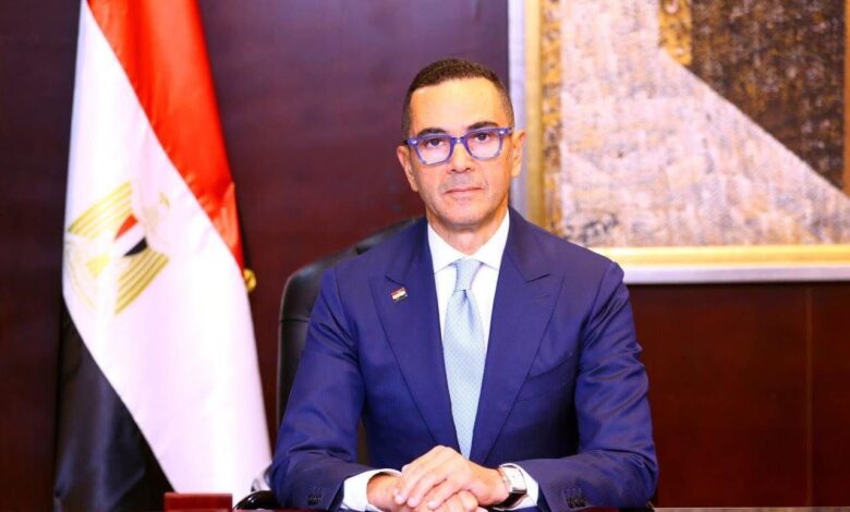 المهندس حسن الخطيب وزير الاستثمار والتجارة الخارجية