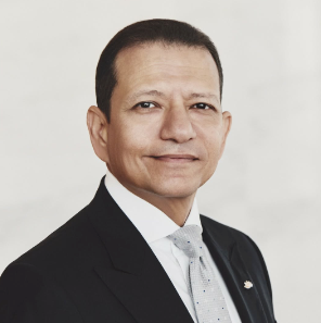 أحمد عبد العال، الرئيس التنفيذي لمجموعة المشرق