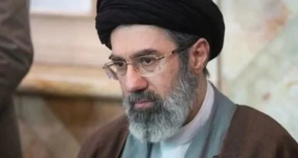 إيران ، تعيين آية الله مجتبى خامنئي قائدا للبلاد ، آية الله ، مجتبى خامنئي