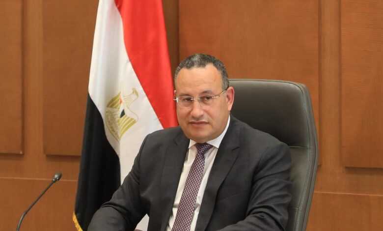 الدكتور عبدالعزيز قنصوة، وزير التعليم العالي والبحث العلمي