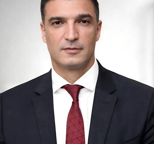 المهندس خالد هاشم، وزير الصناعة