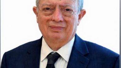 الدكتور حسين عيسى نائب رئيس مجلس الوزراء للشؤون الاقتصادية