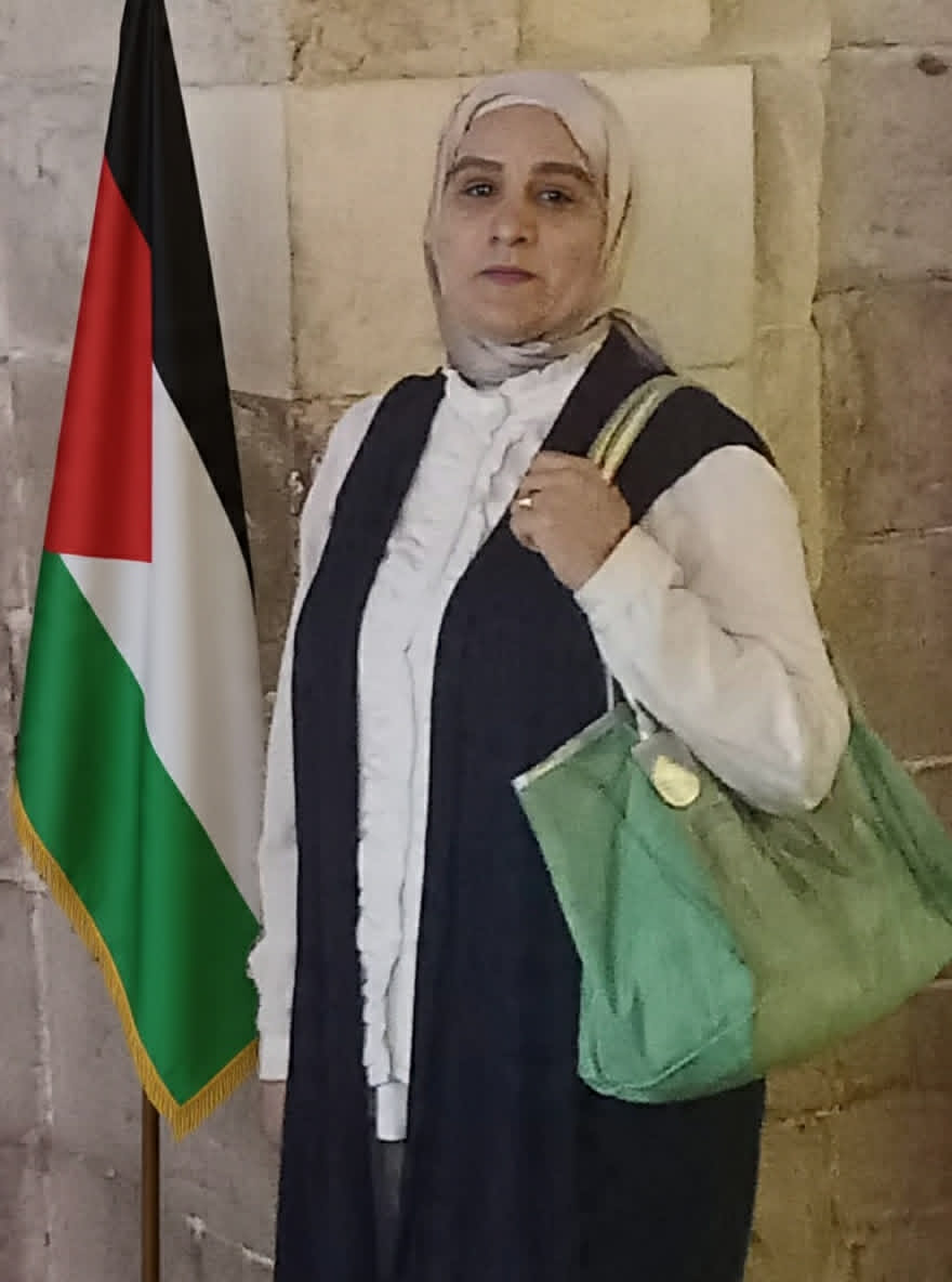 الدكتورة أسماء أبو راس ، وأمين صندوق الاتحاد العام لشباب العمال، و عضو نقابة البنك الزراعى المصرى