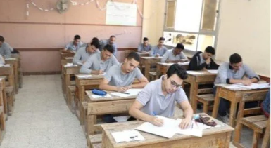 امتحانات الدبلومات الفنية 2026 بالقاهرة ، عدد اللجان ، خطة التأمين ، قائمة المحظورات ، امتحانات الدبلومات الفنية